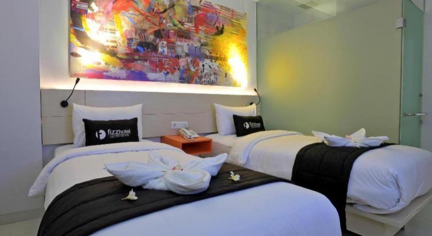 Fizz Hotel Lombok Quần đảo Gili Ngoại thất bức ảnh